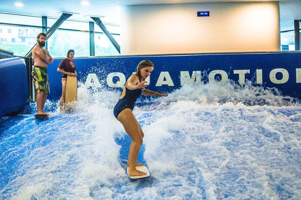 WaveMotion / Aquamotion