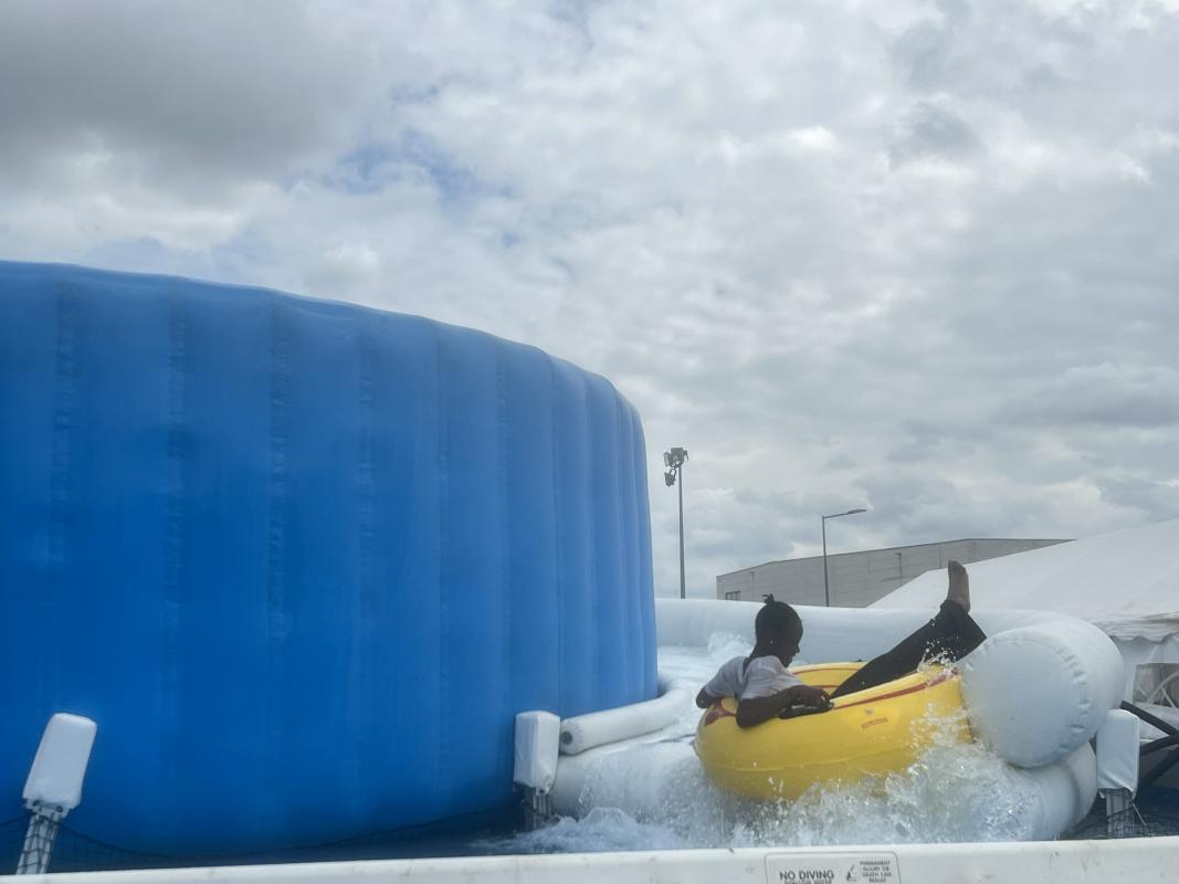  attraction aquatique mobile