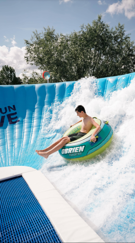 FunWave attraction aquatique